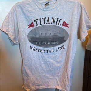 Gildan Gray Titanic Graphic T-Shirt